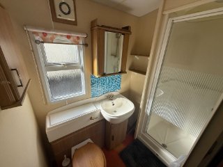 /photos/9495/43e58425-5520-fb5f-3503-b09ee0130aa2_i320x240.jpg