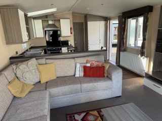 /photos/9495/4bf3911b-bab5-7e8f-bfbd-8678821acfed_i320x240.jpg