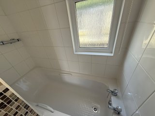 /photos/9495/a561e86f-e7d4-aa4f-8020-8bddc4d10ec5_i320x240.jpg