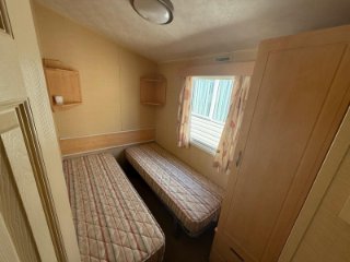 /photos/9495/ae7c9d23-64f9-6e2d-4b93-36420348e221_i320x240.jpg