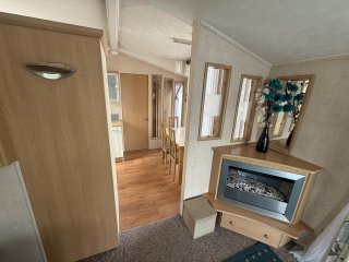 /photos/9495/e26cc8aa-29b3-4931-669d-6825a9cc4081_i320x240.jpg