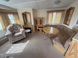 /photos/9495/e6174a11-23fe-9053-a1da-1cf1db464c84_i320x240.jpg